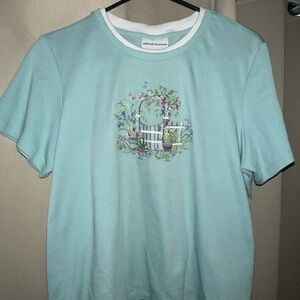 Alfred Dunner embroidered short sleeve T shirt size L